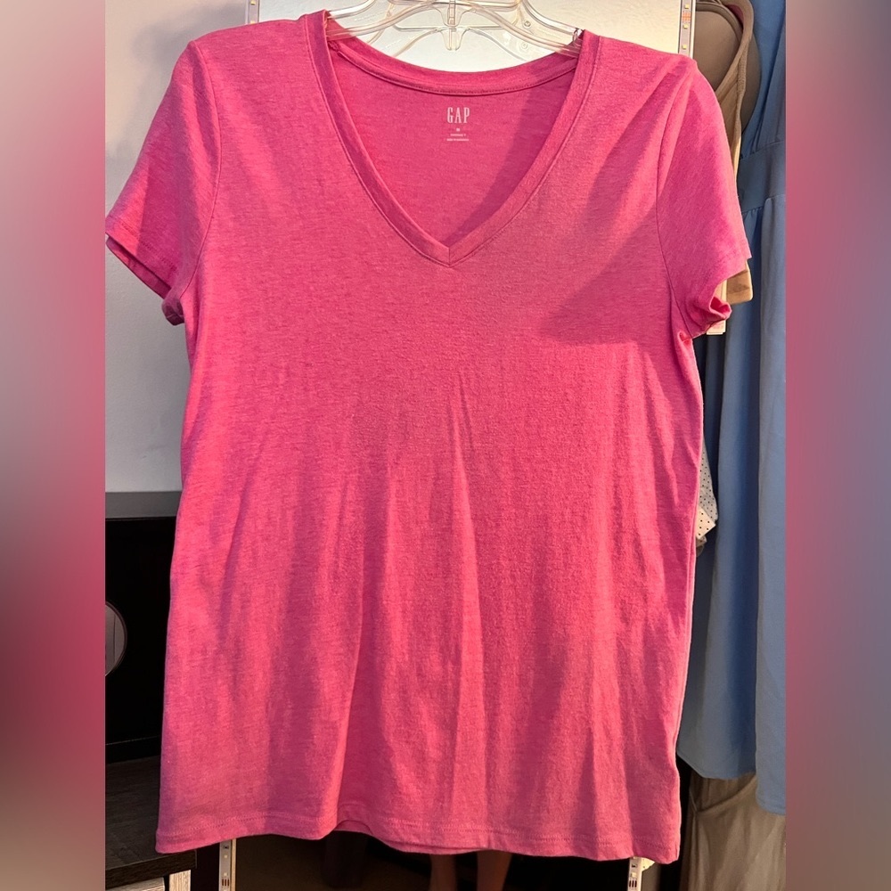 Women’s SS Favorite V-Neck Tee Shirt